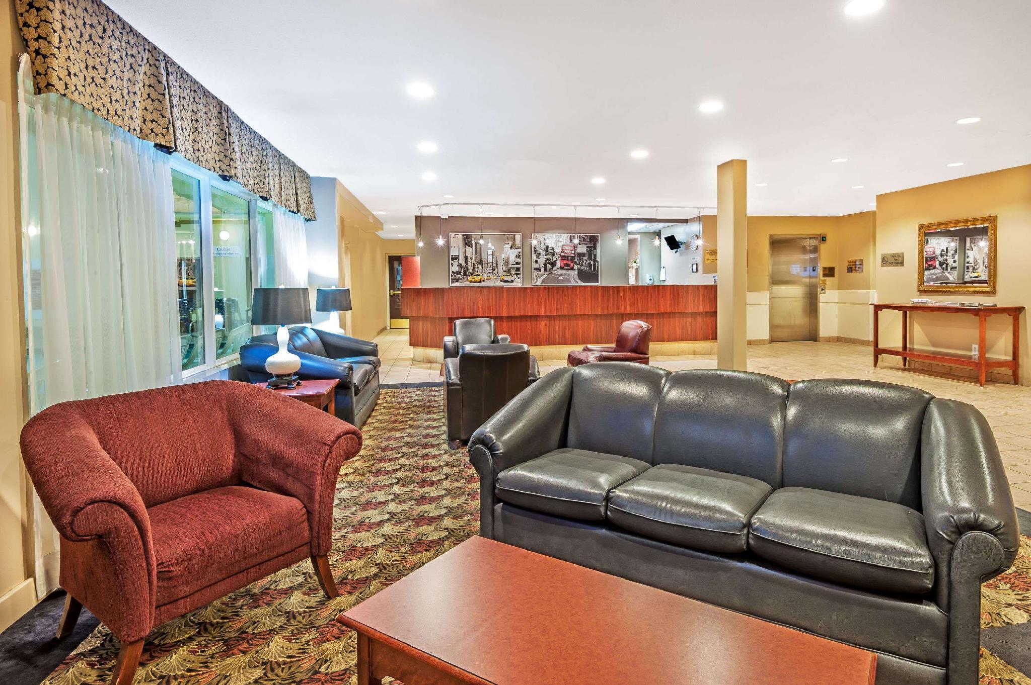 Super 8 By Wyndham Edmonton South Exterior foto